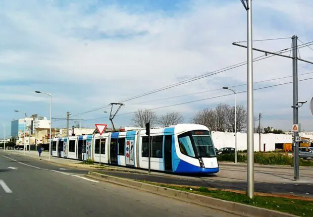 Tramway d’Alger : retards en chaîne après un acte irresponsable