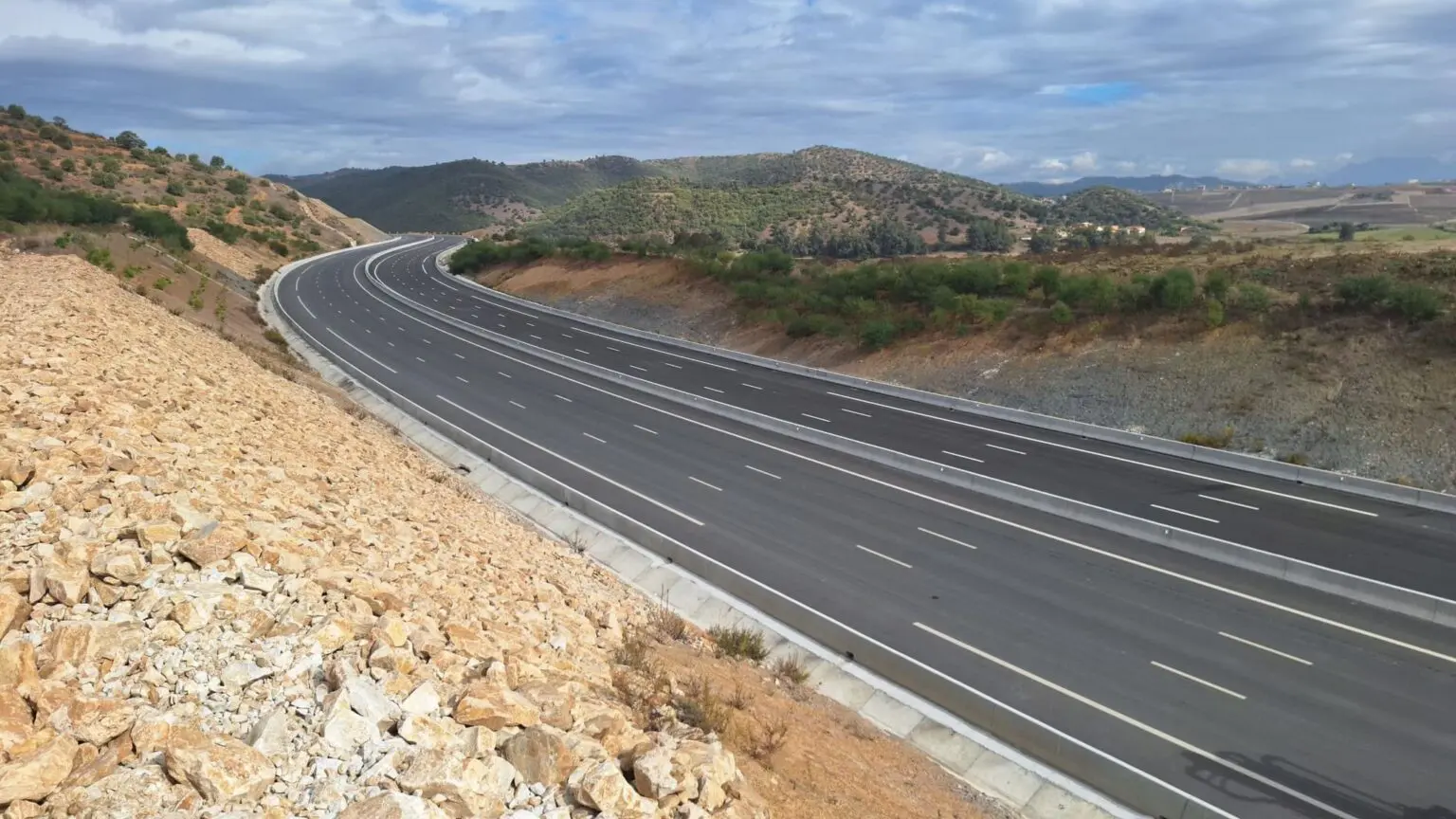 Autoroute Est-Ouest : une liaison très attendue entre en service dans cette wilaya
