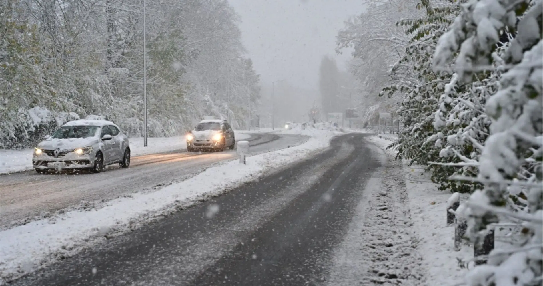 Chutes de neige : plusieurs routes nationales fermées, la GN fait le point