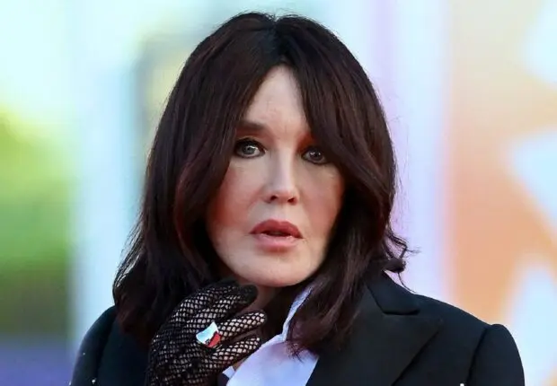 Blanchiment, fraude fiscale, comptes étrangers… Isabelle Adjani bientôt jugée en appel à Paris