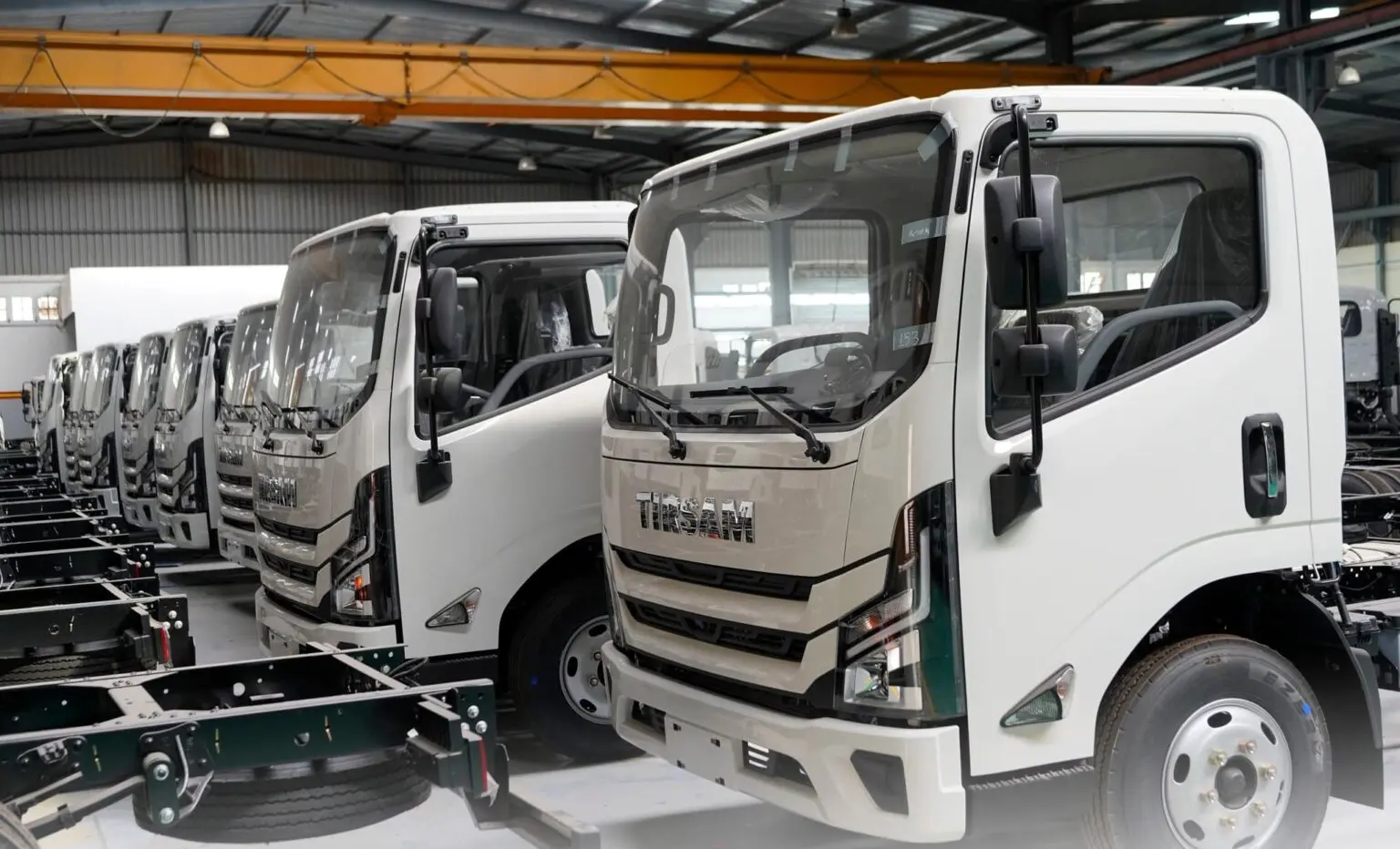 Véhicules utilitaires : le constructeur algérien TIRSAM lance une nouvelle gamme de camions