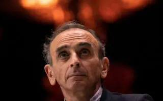 Colonisation française de l’Algérie: Zemmour dérape dans un échange musclé avec un imam marseillais