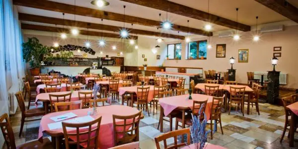 Un restaurant halal avec salle « 100% girls » déclenche une polémique en France