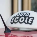 Auto-écoles dans le viseur : nouvelles règles et obligations pour les moniteurs