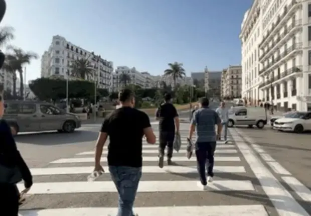 Le nouveau code de la route est sans pitié : une amende de 4000 DA pour les… piétons