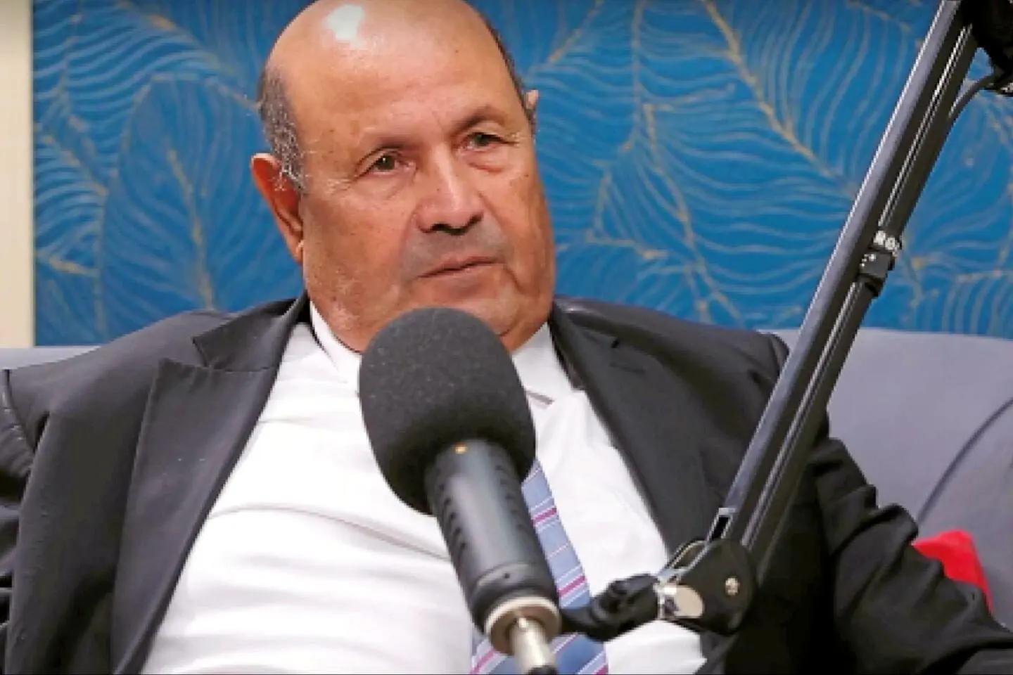 Saad Bouakba condamné à 3 ans de prison avec sursis : la famille Benbella retirera sa plainte si…