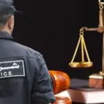 Drame à M’Sila : quelle peine encourt le policier accusé d’avoir tué sa famille ?