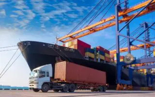 Près d&rsquo;un million de tonnes de cette denrée achetées : l&rsquo;Algérie sécurise ses stocks 2026 !