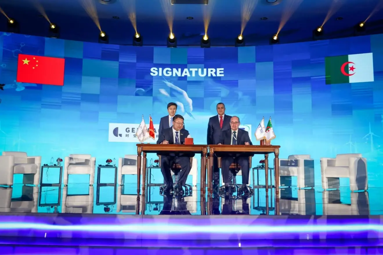 Usine de satellites, centre d’innovation… Alliance Algérie-Chine pour dominer le spatial africain