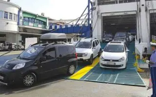 Séjours avec véhicule en Algérie : la diaspora désormais limitée à 6 mois par an