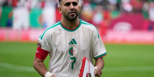 Retraite internationale de Mahrez : pourquoi l&rsquo;hommage de la FAF n&rsquo;est pas une priorité