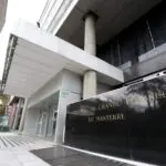 Repas empoisonnés, faux papiers : une nourrice algérienne jugée pour antisémitisme en France