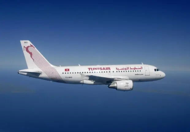 Incident en plein vol : un avion de Tunisair atterrit en urgence à Alger