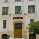 Des élèves humilient leur professeur en plein cours : une vidéo virale scandalise l’Algérie [VIDEO]