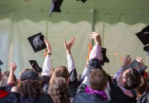 Des diplômes très demandés sur le marché de l’emploi : ce ministère forme les bacheliers 2024–2025