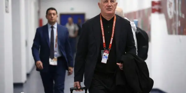 Ce qu&rsquo;a dit Petkovic à Sadi sur l&rsquo;élimination face au Nigéria et l&rsquo;arbitrage scandaleux