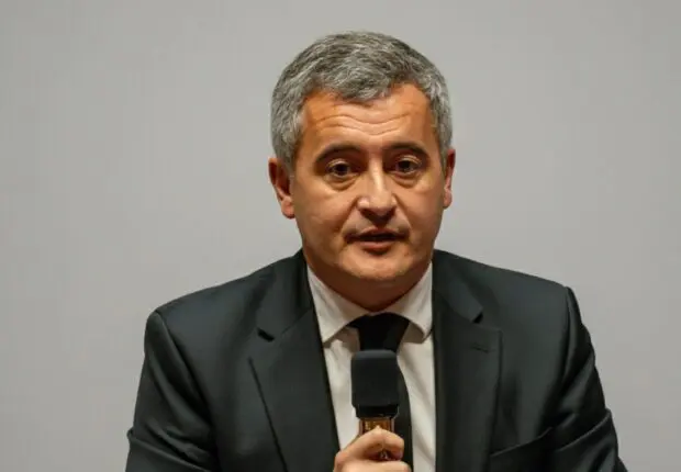Vers une pause de l&rsquo;immigration régulière en France ? Darmanin propose 2 à 3 ans de suspension