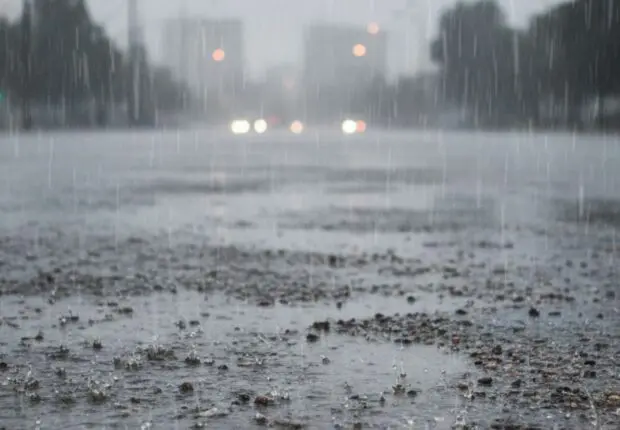 Alerte météo en Algérie : BMS fortes pluies, jusqu&rsquo;à 70 mm attendus dès ce lundi 5 janvier
