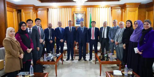 Coopération Algérie-Chine renforcée : que se prépare-t-il avec Huawei ?