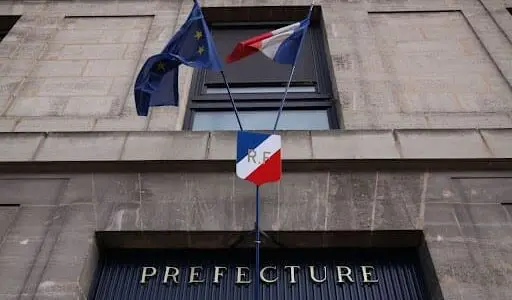 Titres de séjour en France : cette préfecture simplifie les démarches