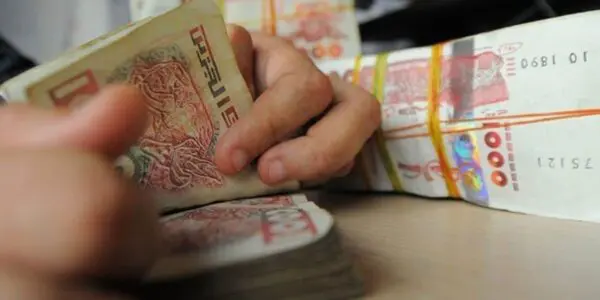 Salaire minimum : la hausse du à 24 000 DA officiellement entrée en vigueur
