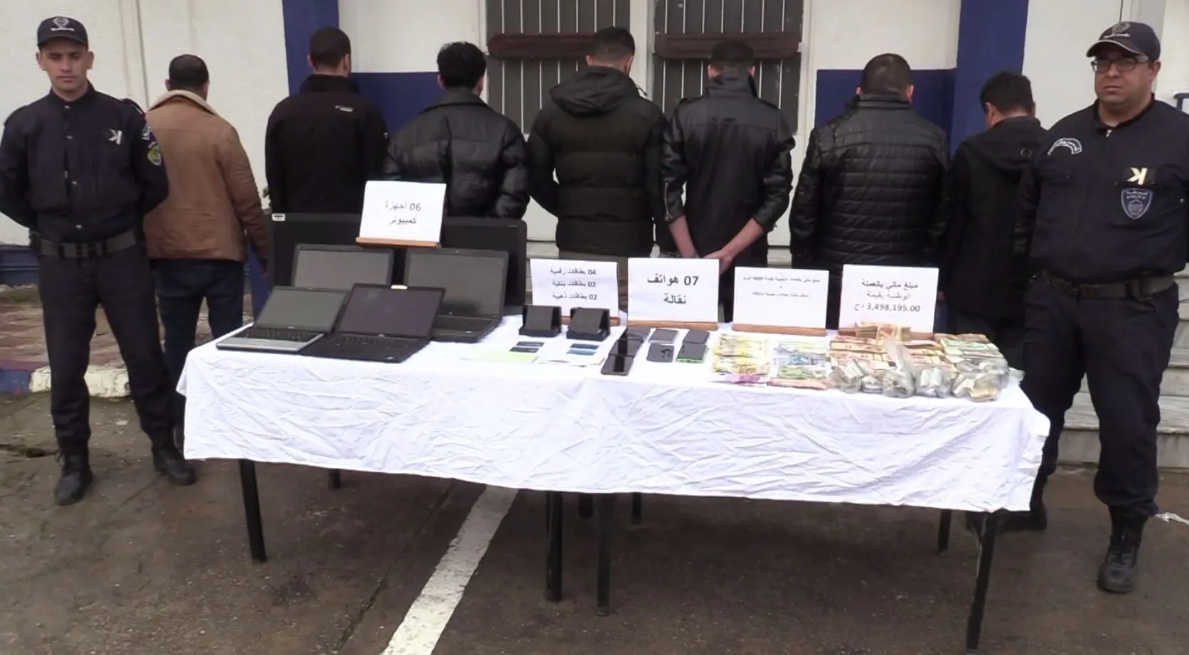 Sept personnes interpellées et présentées devant la justice