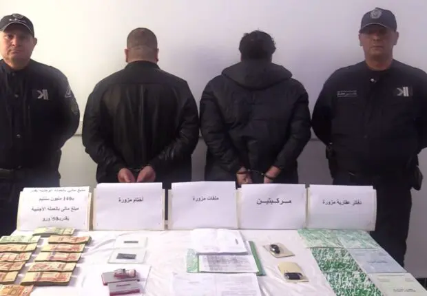 Chute d’un réseau de faussaires à Alger : documents officiels et sceaux de l’État falsifiés