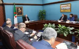 Visite du pape Léon XIV en Algérie : Tebboune préside une réunion préparatoire