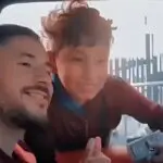 Le geste « grande classe » de Belaïli envers un jeune vendeur émeut les Algériens — VIDÉO