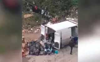 Fin de l’impunité à Tizi-Ouzou : la police arrête un commerçant qui a déversé des déchets dans la nature