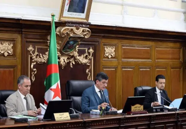 GAB, hygiène, services publics… Le ministre-wali d’Alger met la pression sur la maintenance