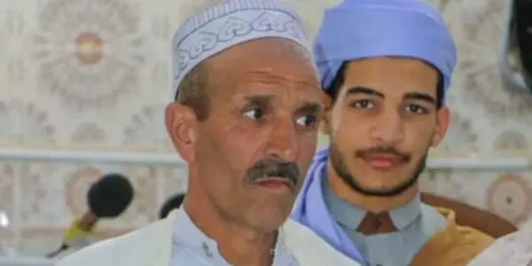 Le héros du peuple : Un éboueur trouve 200 millions dans une poubelle et décide de les rendre