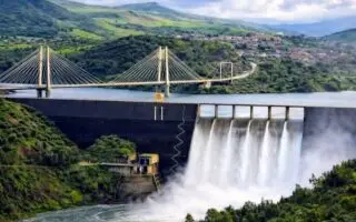 Rempli à 99%, le plus grand barrage d’Algérie risque de déverser : les autorités appellent à la prudence