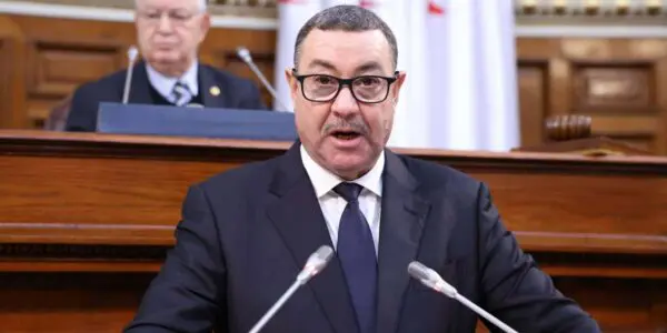 « Le problème du transport sera résolu fin mars »: Sayoud dévoile les villes qui recevront les bus importés