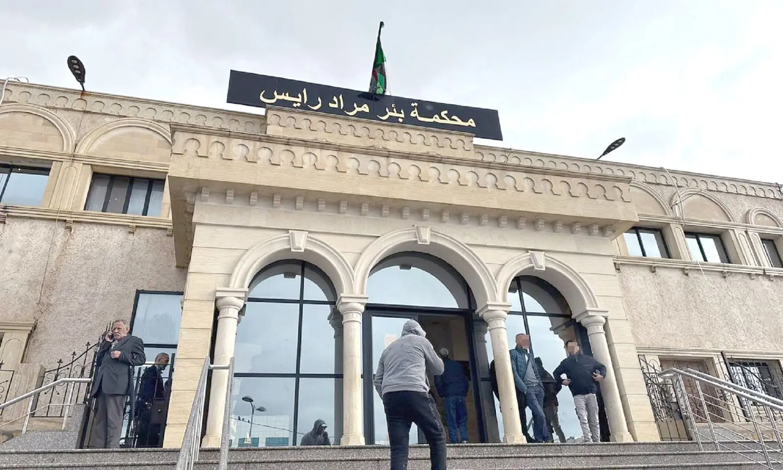 Un cuisinier dans une cité universitaire à Alger lourdement condamné pour cette raison