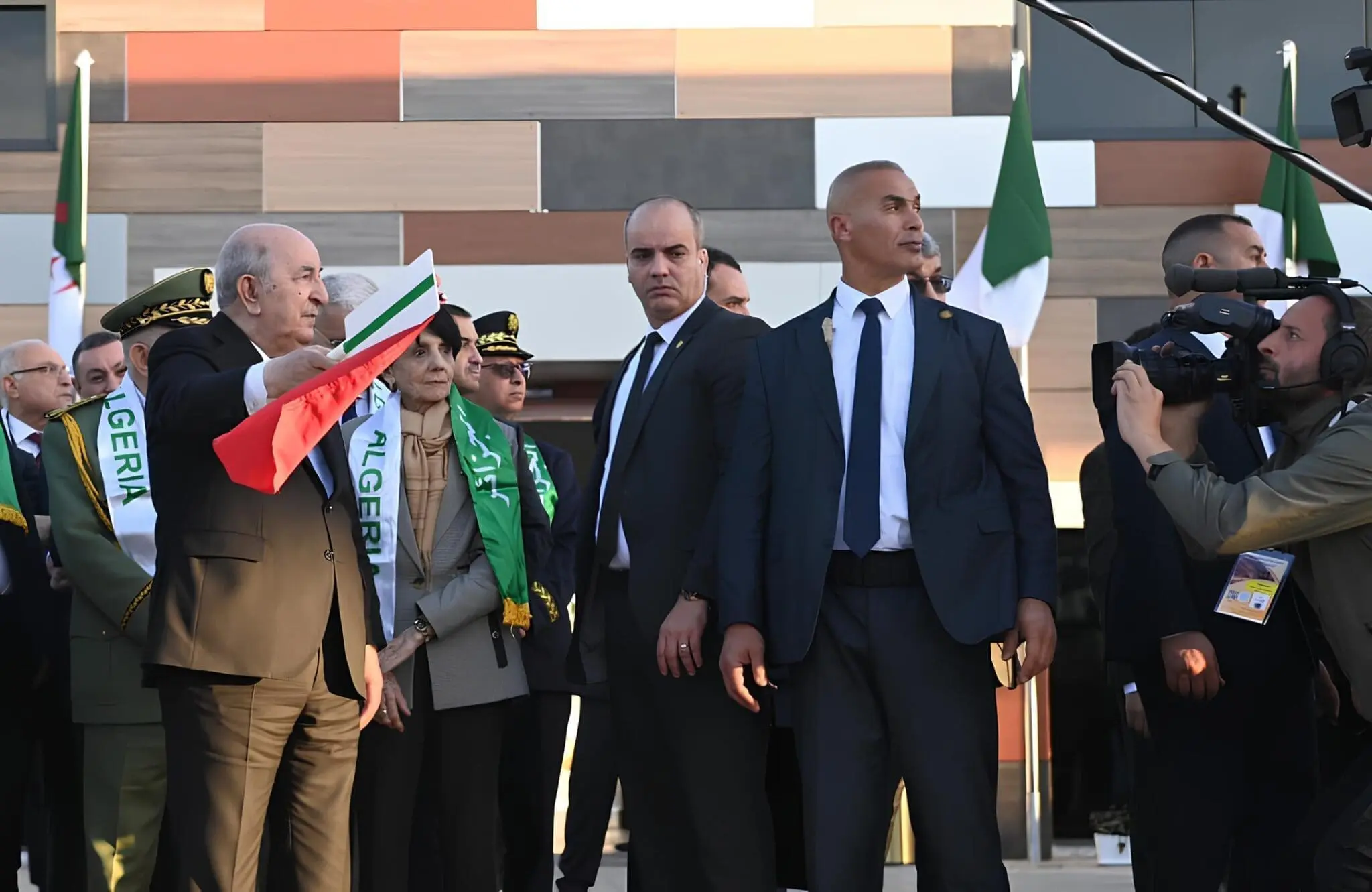 Lancement de la ligne minière Gara Djebilet-Béchar : Tebboune s’exprime sur cette « étape historique »