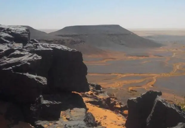 Des milliards de dinars investis : découvrez l’ambitieux pari pour exploiter le fer de Gara Djebilet à Bechar