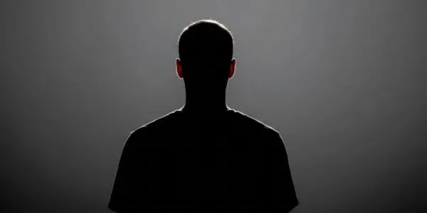 Vidéo bouleversante : il adresse un message poignant avant de mettre fin à ses jours