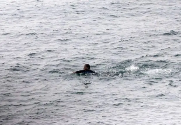 Ceuta : deux jeunes Algériens disparaissent en mer en tentant de rejoindre l’Espagne à la nage