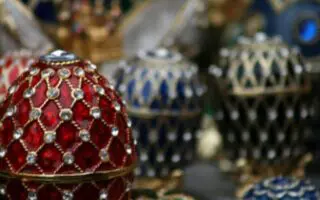 Londres: un Algérien arrêté après le vol d’un œuf et d’une montre Fabergé estimés à 2,3 millions d’euros