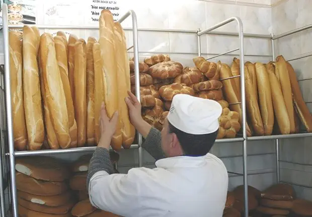 Pain, produits alimentaires, services : comment l’État garantit-il l’approvisionnement durant l’Aïd ?