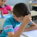 Un 3e trimestre de 20 jours seulement : Un parti d&rsquo;opposition monte au créneau, « c&rsquo;est une dérive grave ! »