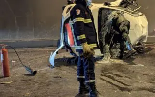 Images. Dérapage fatal sur l&rsquo;autoroute de Blida : le renversement d&rsquo;une voiture fait 4 morts