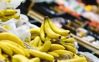 Vers la fin de l&rsquo;importation des bananes ? Le gouvernement actionne un levier radical