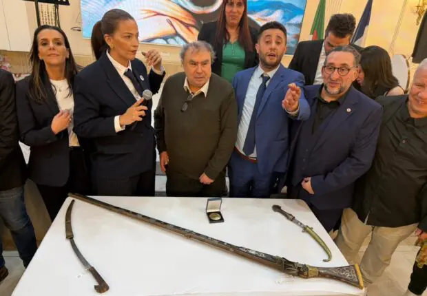 France – Algérie : des armes de l’Émir Abdelkader bientôt restituées