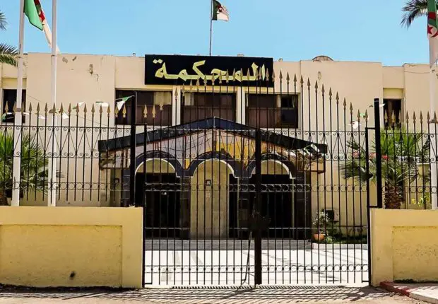 Un professeur de lycée à Blida derrière les barreaux pour cette raison