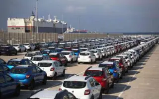 Après les rumeurs, le port de Skikda révèle le volume quotidien de voitures importées