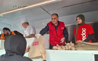 Ooredoo et la Fondation « Ness El Khir » reconduisent leur opération de distribution de repas chauds