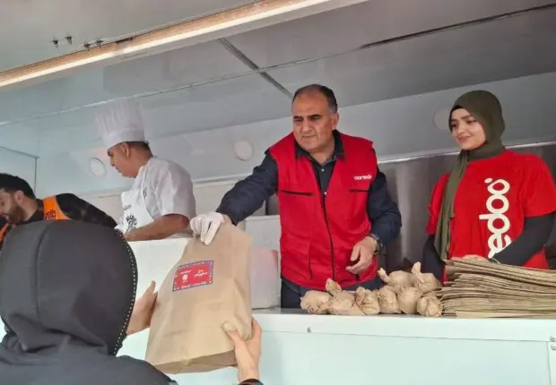 Ooredoo et la Fondation « Ness El Khir » reconduisent leur opération de distribution de repas chauds