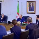 L&rsquo;Algérie face à la menace du criquet pèlerin : Sifi Ghrieb tient une réunion cruciale avec l’exécutif